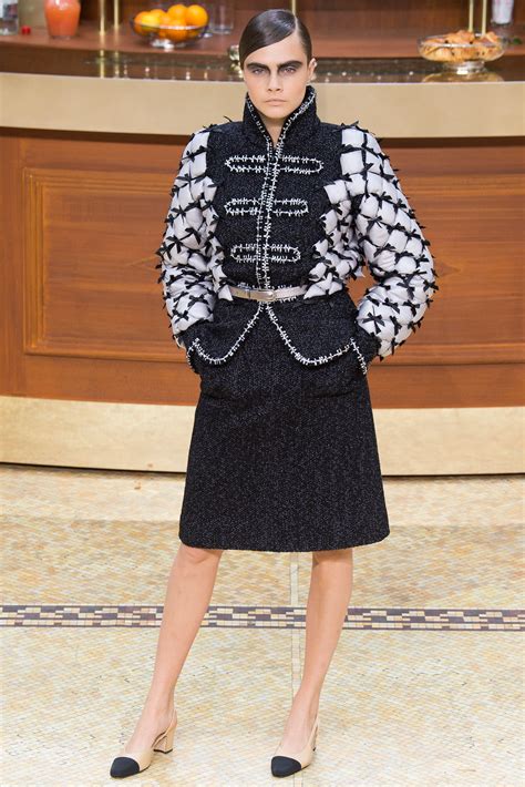 fall winter 2015 16 ready to wear chanel show|Chanel dresses fall 2015.